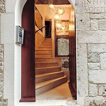 Hotel Nepos 4*